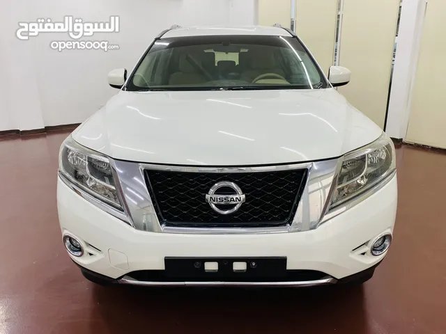 Nissan Pathfinder S in Sharjah