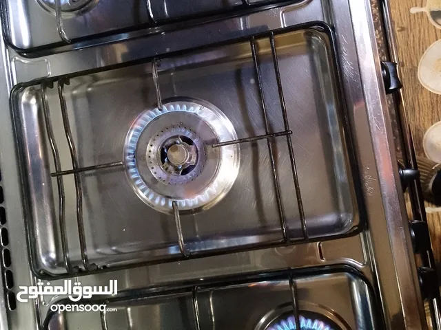 غاز مستعمل جيد للبيع بسعر مغري