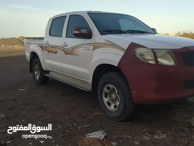 Used Toyota Hilux in Aden