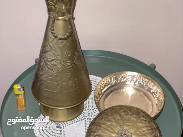 نحاس قديم من الستينات (نوادر). التفاصيل في الوصف.