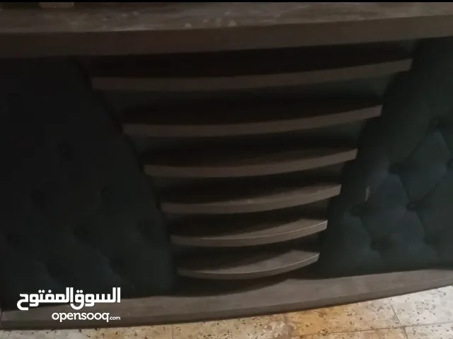 كرسي مكتبي مع مكتب