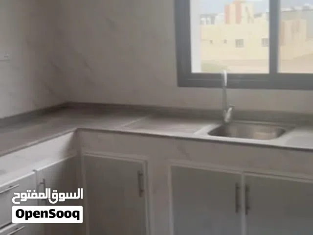 شقة للإيجار في مسقط الخوير  Golden Opportunity for Rent in Al Khuwair, Muscat