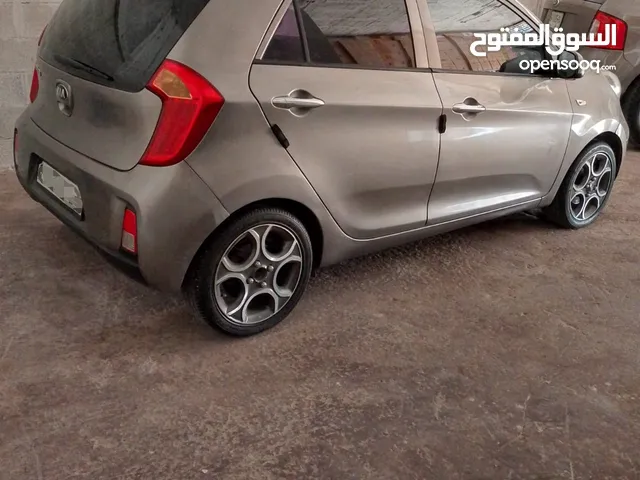 Used Kia Picanto in Hebron