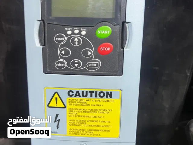 للبيع محول Inverter جديد غير مستخدم تردد VACON