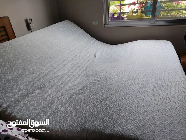 سرير للبيع بشكل عاجل
