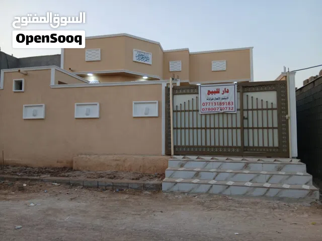 200 m2 2 Bedrooms Townhouse for Sale in Basra Abu Al-Khaseeb