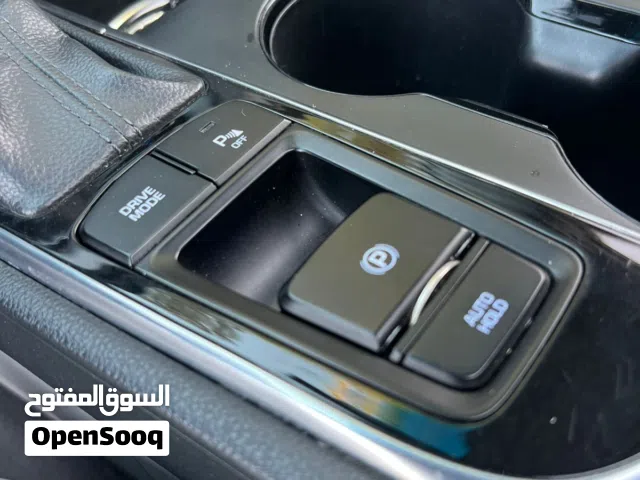 مطلوب ممول الشراء سيارات من السوق المحلي والمزادت  كمان يوجد لدينا سيارات دفعه أولى عن طريق