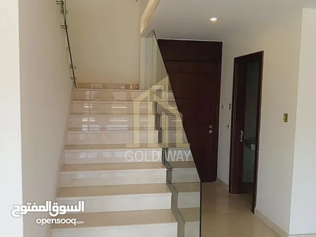 370 m2 4 Bedrooms Apartments for Sale in Amman 4th Circle