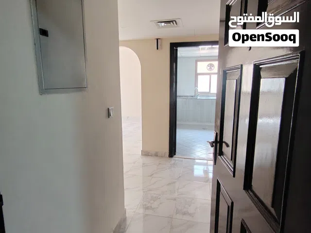 950 ft² 2 Bedrooms Apartments for Rent in Sharjah Abu shagara