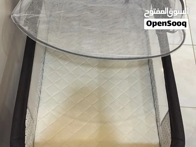 سرير اطفال متنقل جديد
