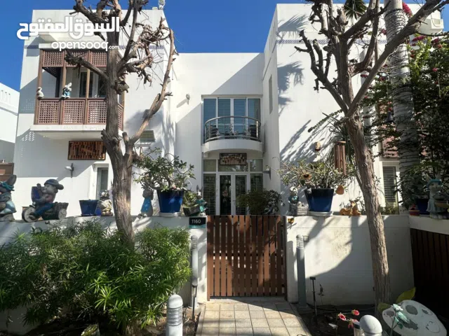 Fantastic Villa in Al Mouj for Sale (direct from owner, no agent)