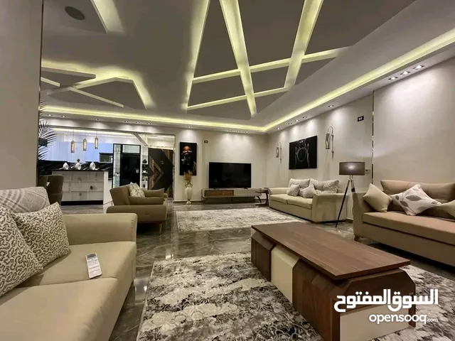 شقة مفروشة للايجار اليومي والشهري الزمالك شارع احمد حشمت بجوار هيلتون