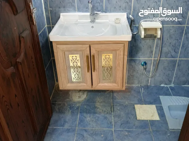 140 m2 3 Bedrooms Apartments for Rent in Salt Al Balqa'