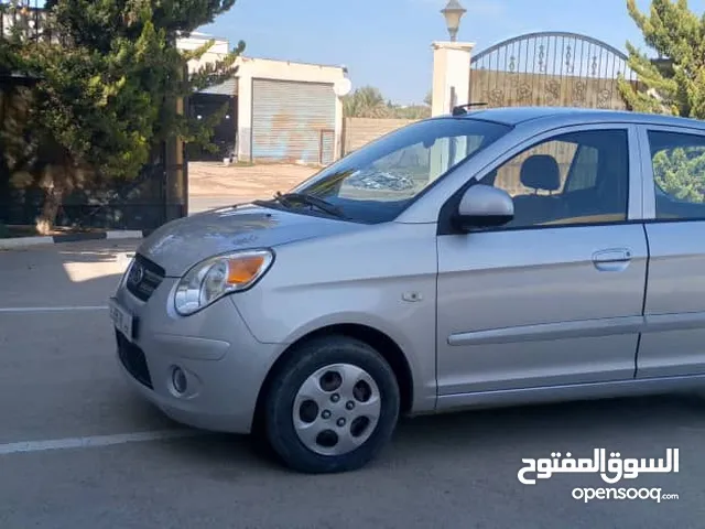 Used Kia Picanto in Tripoli