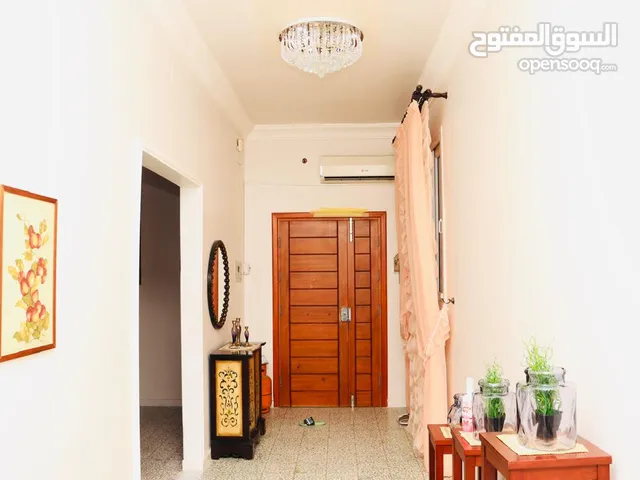 200 m2 4 Bedrooms Apartments for Sale in Tripoli Mizran St