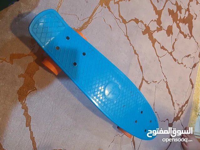 لوحة زلاجه بعجلات