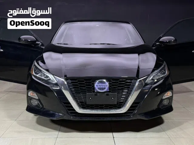 Nissan Altima 2020 SL full option accident free