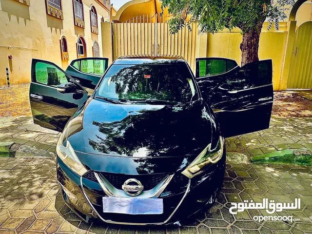 2017 Nissan maxima in immaculate condition for immediate sale slightly negotiable