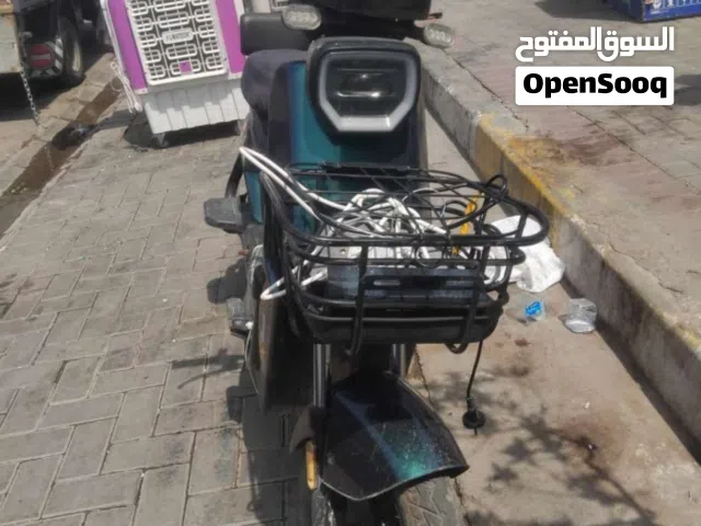 دراجه شحن بطاريات هابطه بائي