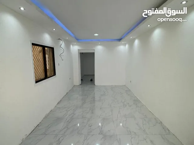 غرفة و صالة للاجار يشترط اسرة