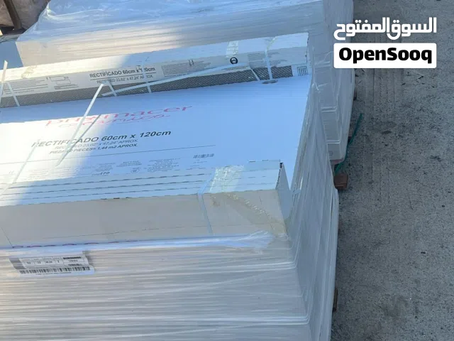 فني تركيب سيراميك الحمامات ارضيه راضيات