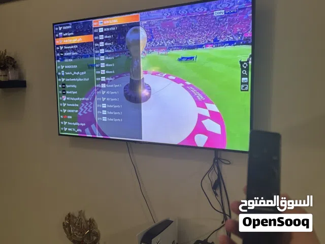 للبيع شاشة سامسونج QLED 55 بوصة – نظيفة جدًا