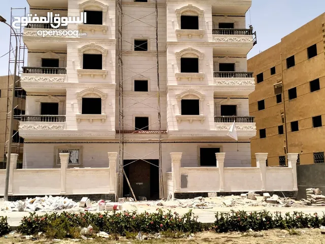 185 m2 3 Bedrooms Apartments for Sale in Giza 6th of October