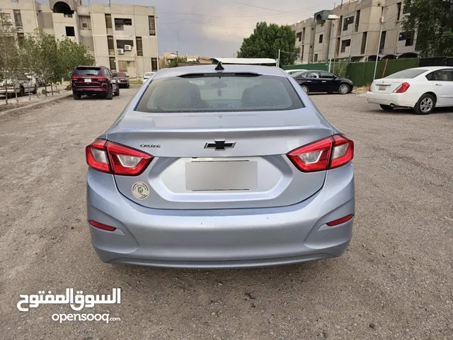 شوفرليت كروز 2018 بغداد حادث بسيط مع تقرير السونار للبيع او مراوس مع راف4 او سورنتو