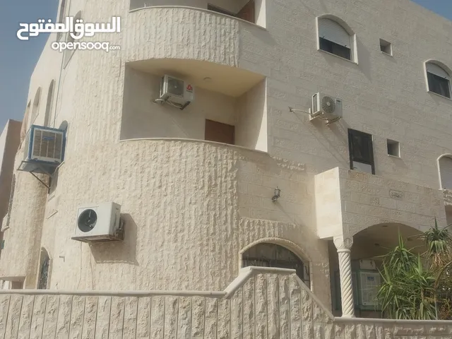 75 m2 3 Bedrooms Apartments for Sale in Aqaba Al Sakaneyeh 10