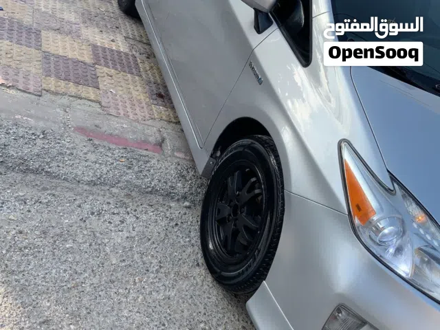 2010 تويوتا بريوس Prius