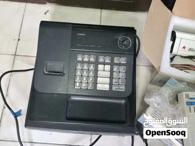 كامرات مراقبة والكترونيات للبيع بثمن التكلفة