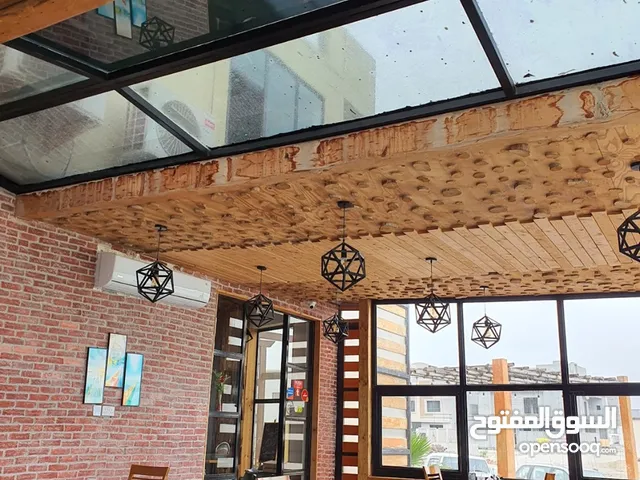 للايجار وجاهز للاستخدام بجميع معداته مطعم و مقهى Ready to use with equipments restaurant and caffe