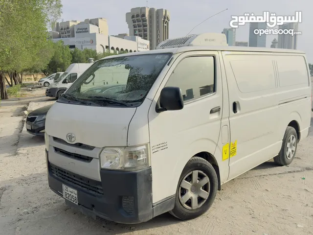 Toyota Hiace 2015 in Kuwait City