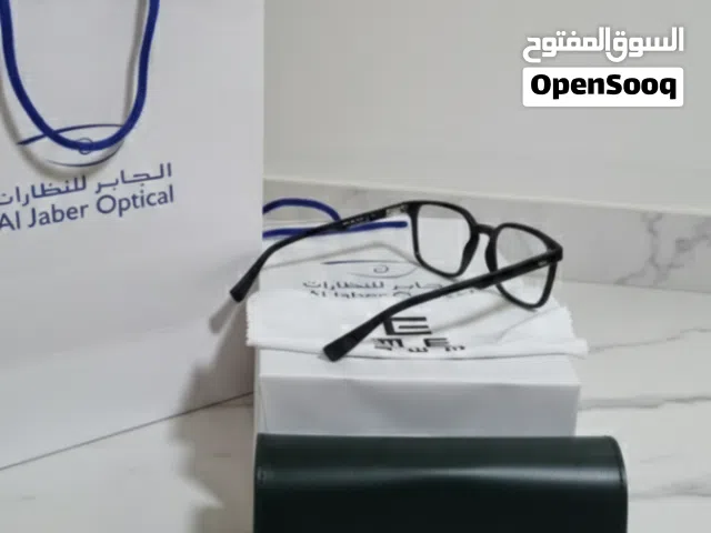 فريم نظارة lacoste جديدة لم تستعمل بفاتورتها