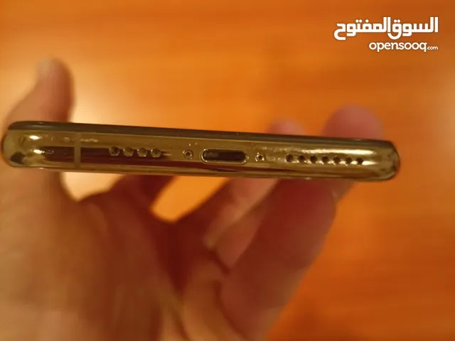 Apple iPhone XS Max 64 GB in Basra