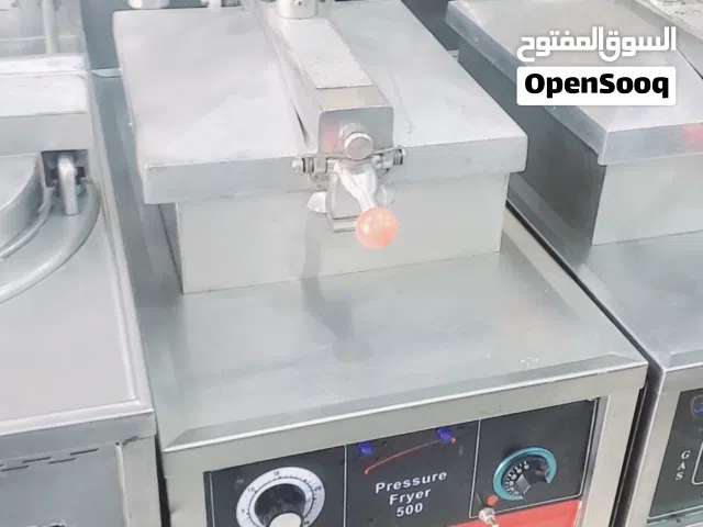 مكينه بروست صناعة صيني شبه جديدة السعر 5الف سعودي فقط عرطه