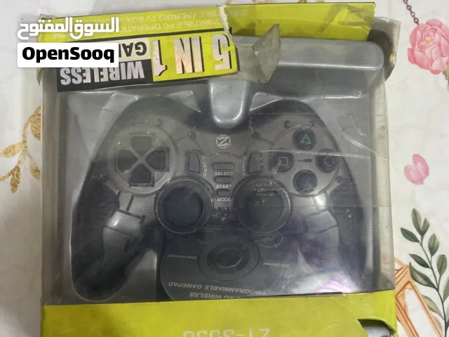 يدة جديدة مامستعملة ابد تعمل على بلي 2و3