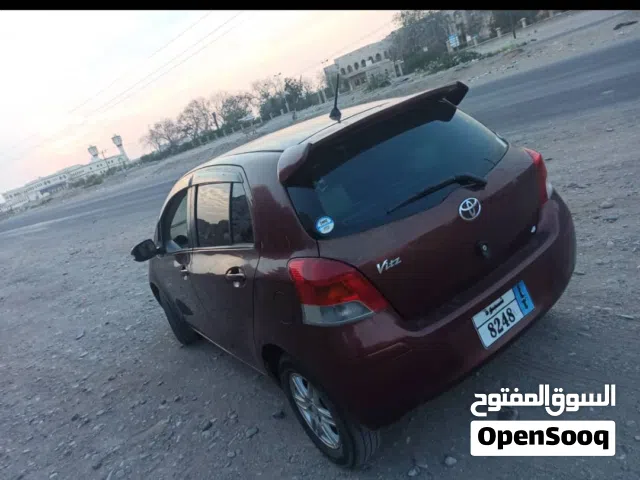 2010 تويوتا يارس E