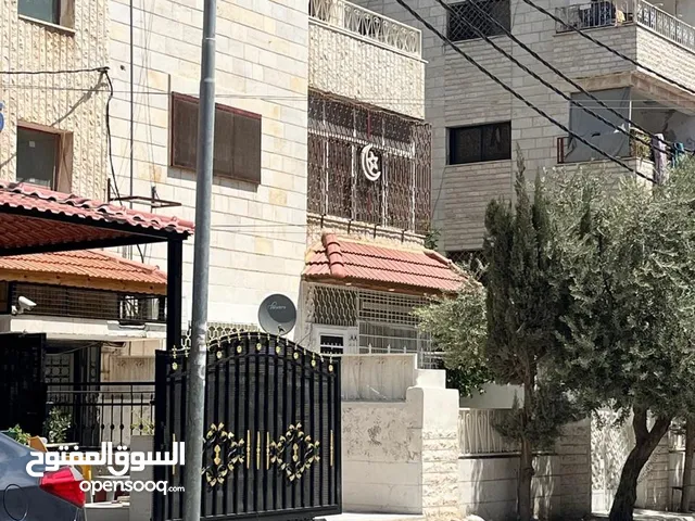 شقة غير مفروشة للإيجار الشهري مساحة 165 متر مربع