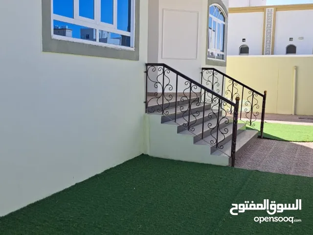253 m2 5 Bedrooms Villa for Sale in Muscat Al Maabilah