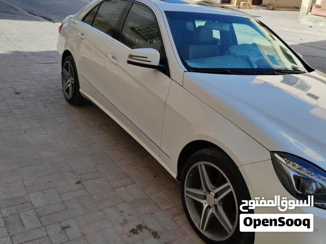 2011 مرسيدس بنز الفئة-E E 350
