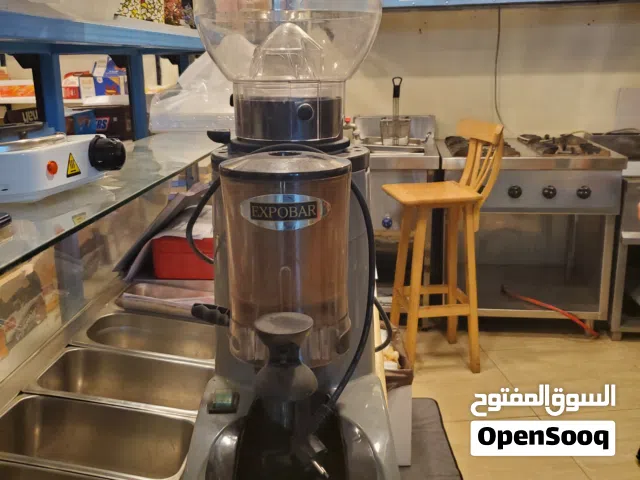 مطحنة قهوة إسبريسو احترافية EXPOBAR بحالة ممتازة