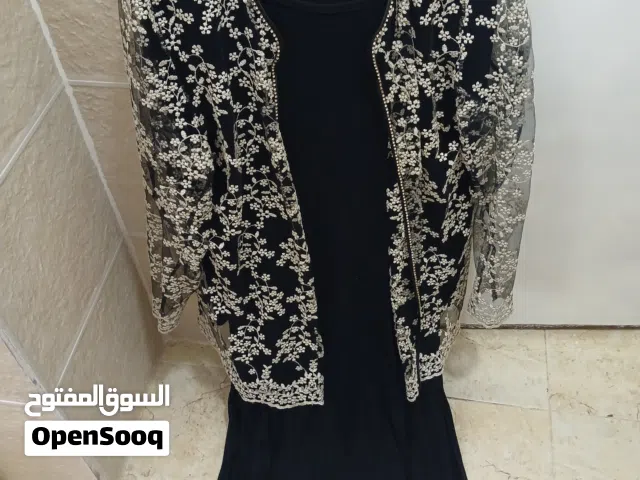 فساتين سهره بحالة الجديد