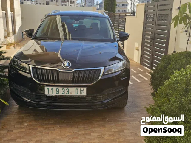 2020 سكودا كاروك Standard