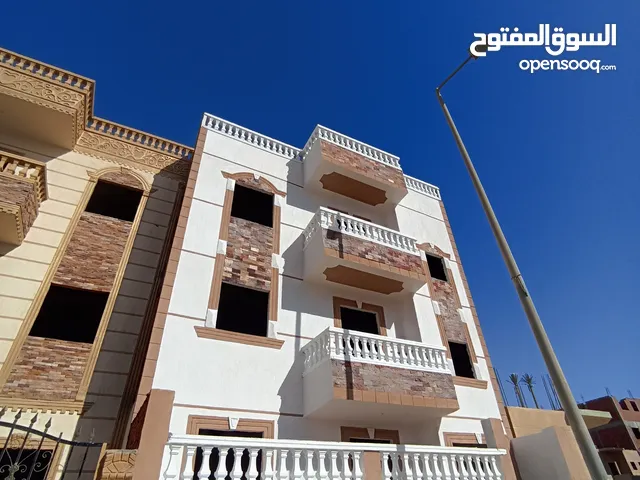 75 m2 More than 6 bedrooms Townhouse for Sale in Giza 6th of October