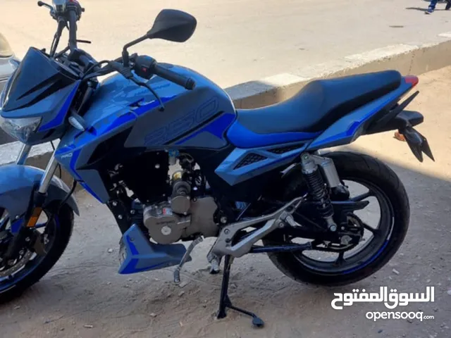 هوجانh250 مفيهاش حاجه مركبه انجن جرد ودواسه عشكمان ومغيره الات جر وطقم اتيال فرامل