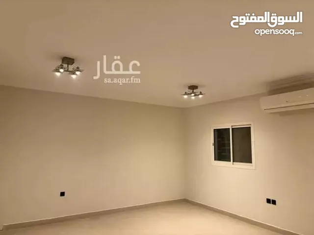 126 m2 2 Bedrooms Apartments for Rent in Al Riyadh Ar Rayyan