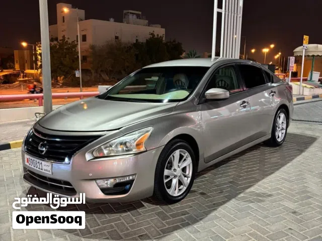 Model Nissan Altima 2013