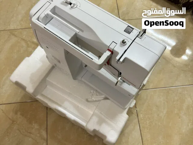 مكنه خياطهBernina325