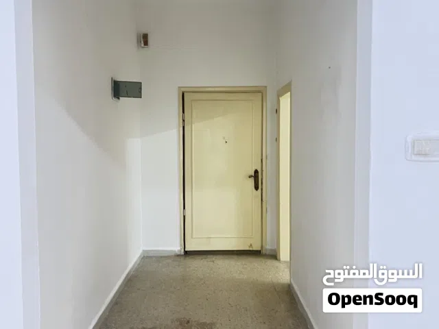 شقه عائليه
